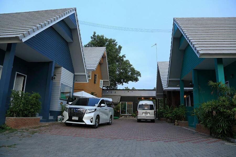 Baan Bon Resort Bang Tabun Πετσαμπούρι Εξωτερικό φωτογραφία